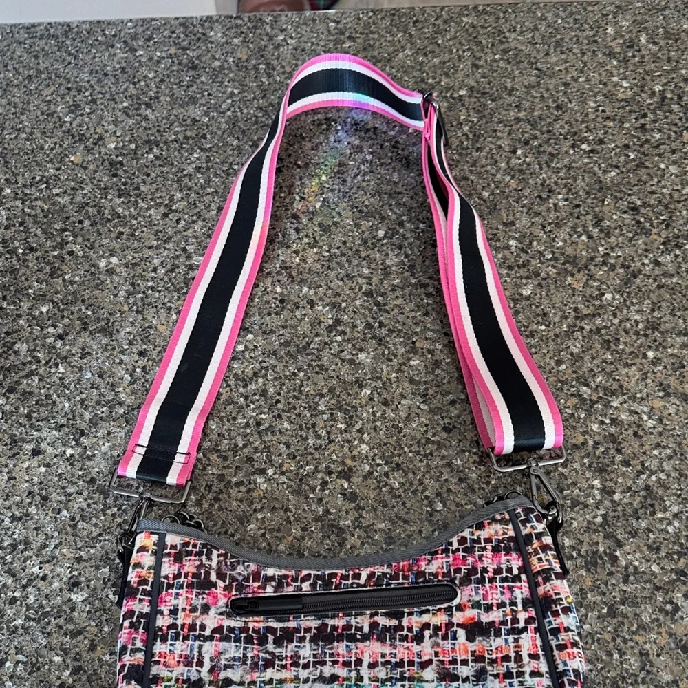 Like NEW Haute Shore Stylish Multicolor Print Women's Bag w/2 straps